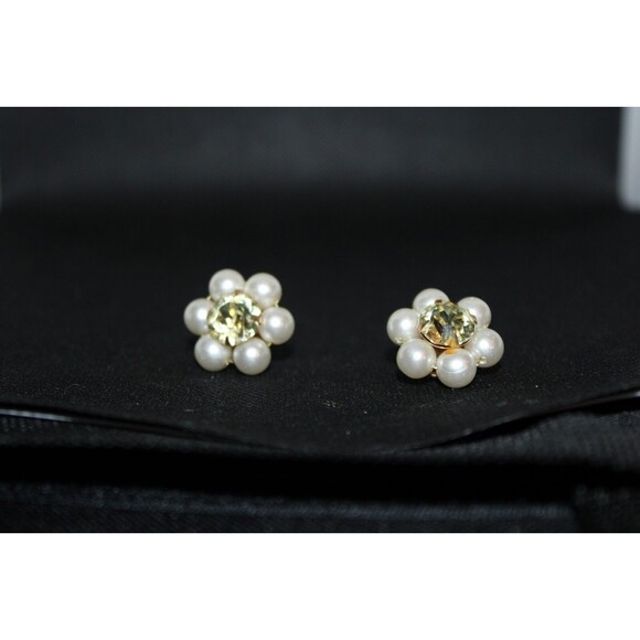 Pearl Jewelry - Faux Pearl & Crystal Clip On Earrings Unmarked Vintage